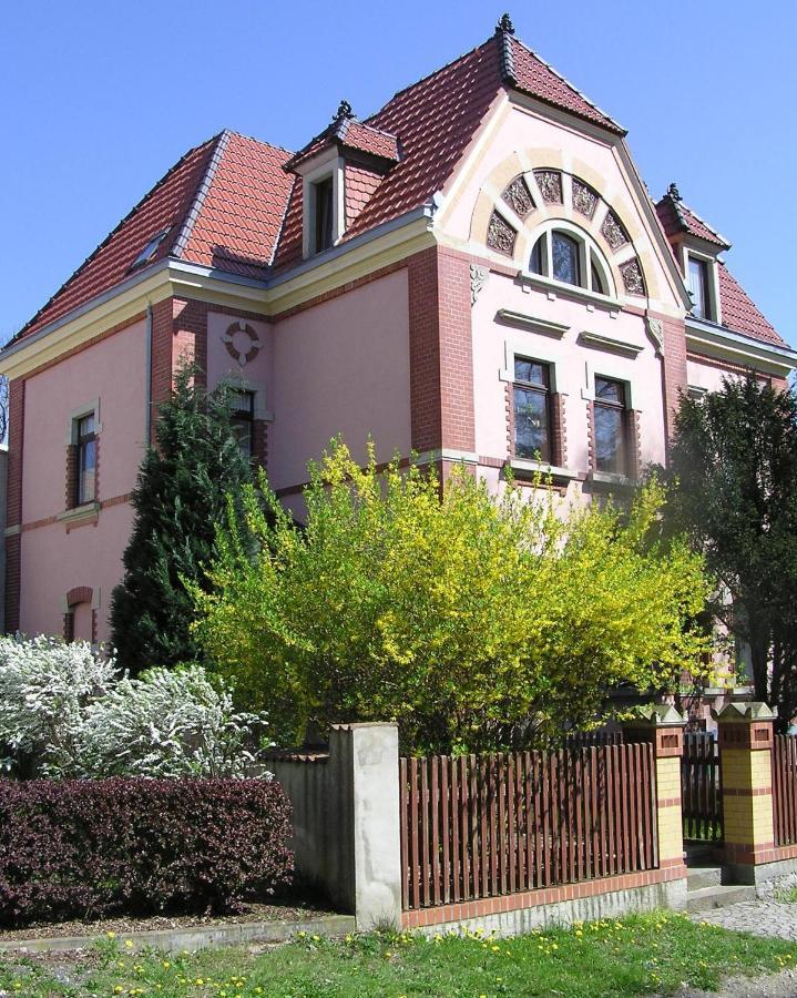 Ferienwohnung Und Pension "Zur Aue" Konigsbruck Εξωτερικό φωτογραφία